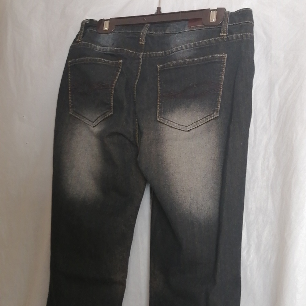 Jeans - Picture 5 of 6